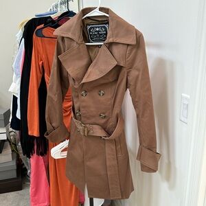 Blanc Noir belted trench sz small. See without tags.
